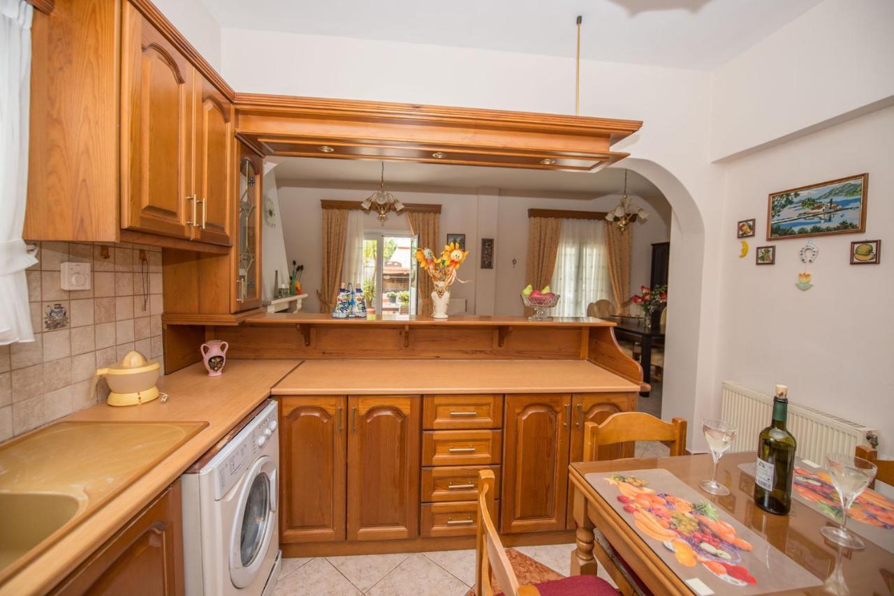 Greenland Apartment Karousades Corfu * Karousades (Esperies)