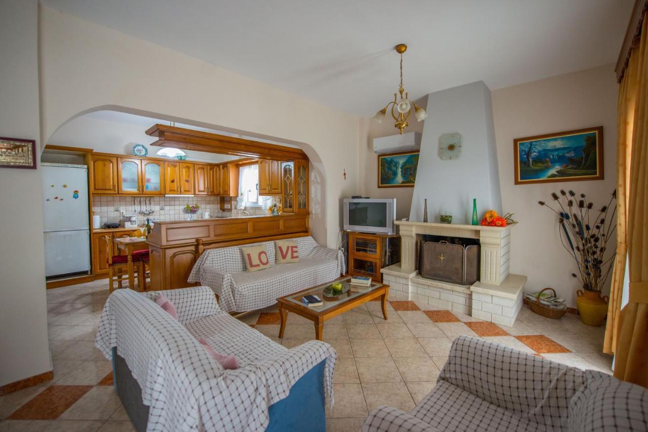 Greenland Apartment Karousades Corfu Apartment Karousades (Esperies)